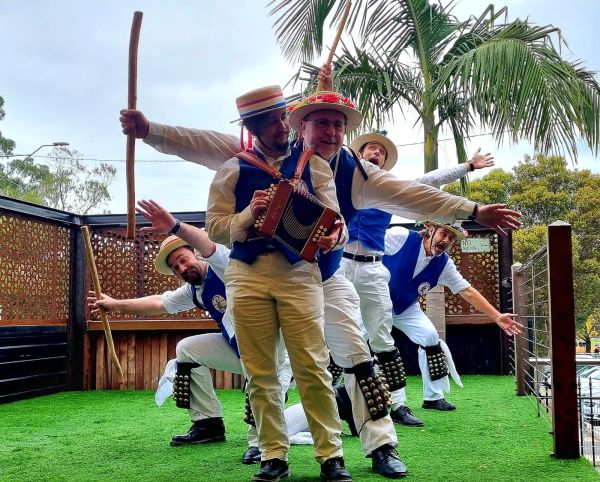 Britannia Morris dancers Britannia Morris dancers